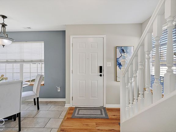 5th image of 2623 N Delaware St