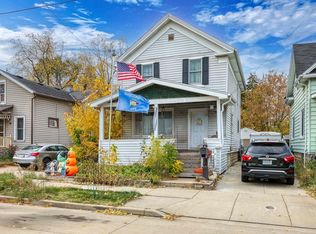 643 Mount Vernon St, Oshkosh, WI 54901