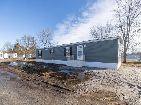 14 Julie Street, Poland, ME 04274