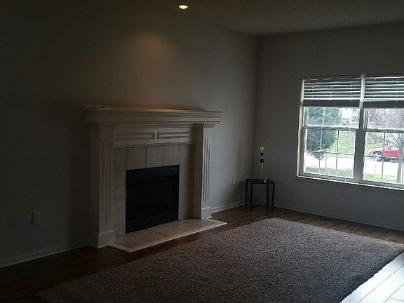 2nd image of 1128 Sandusky Ave