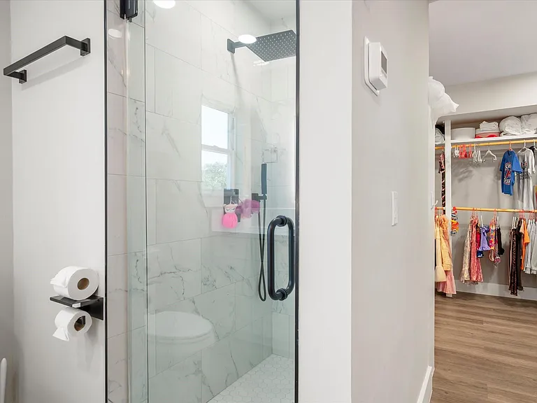 8202 Argentina St — Photo 36