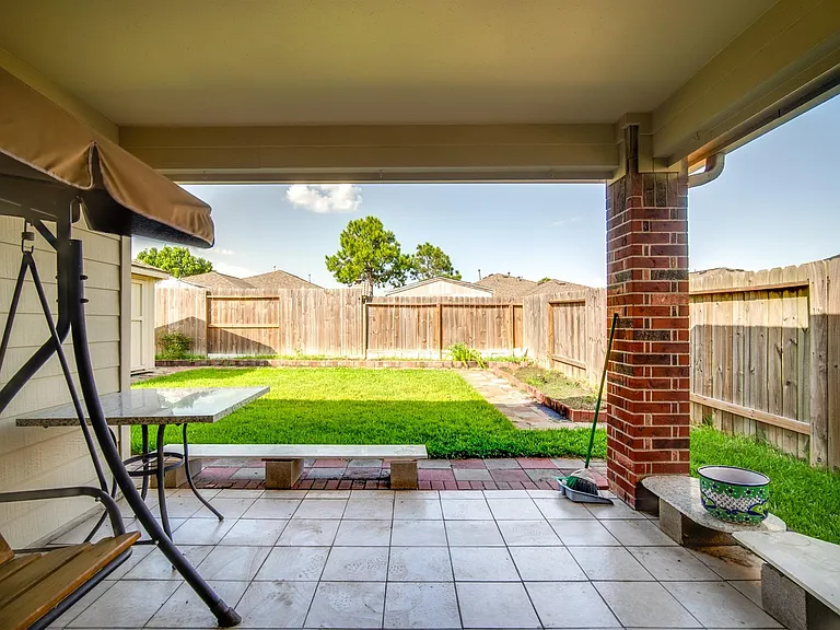 18231 Afton Hollow Ln — Photo 25