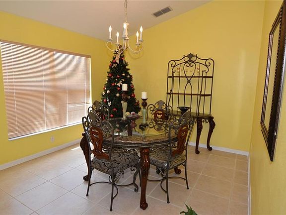 5th image of 1348 Oak Valley Blvd