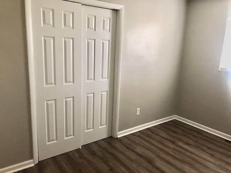 7608 Southfield Dr — Photo 9