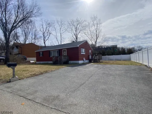 2 Brookwood Rd, Byram Twp., NJ 07874