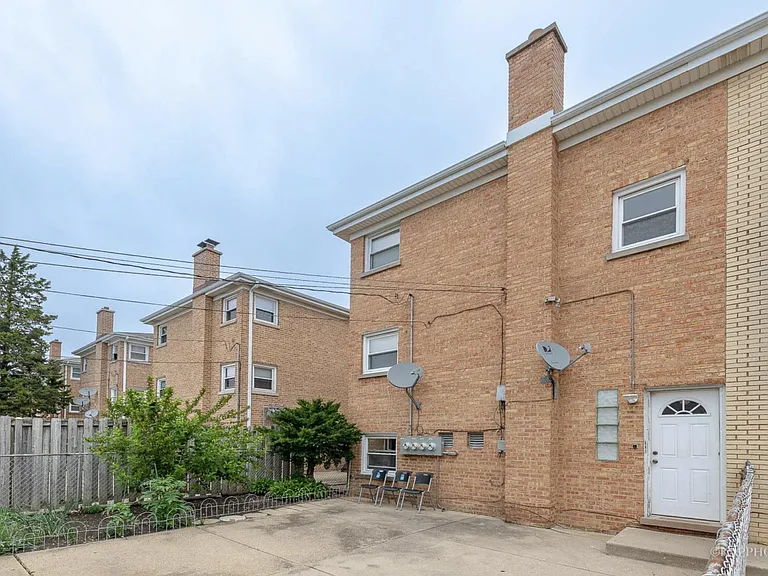4600 N Sayre Ave #1 — Photo 22