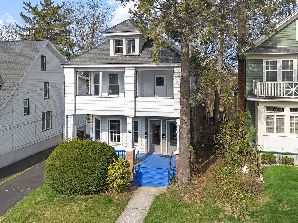 1st image of 2422 Lavin Ct Unit 1