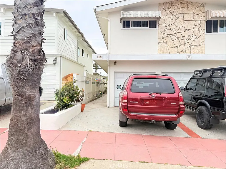 111 Avenida Del Poniente — Photo 11