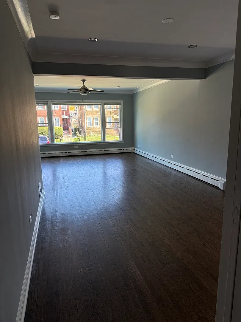 2 bed, 1.5 bath, 1066 sqft, $2,000 — Photo 3