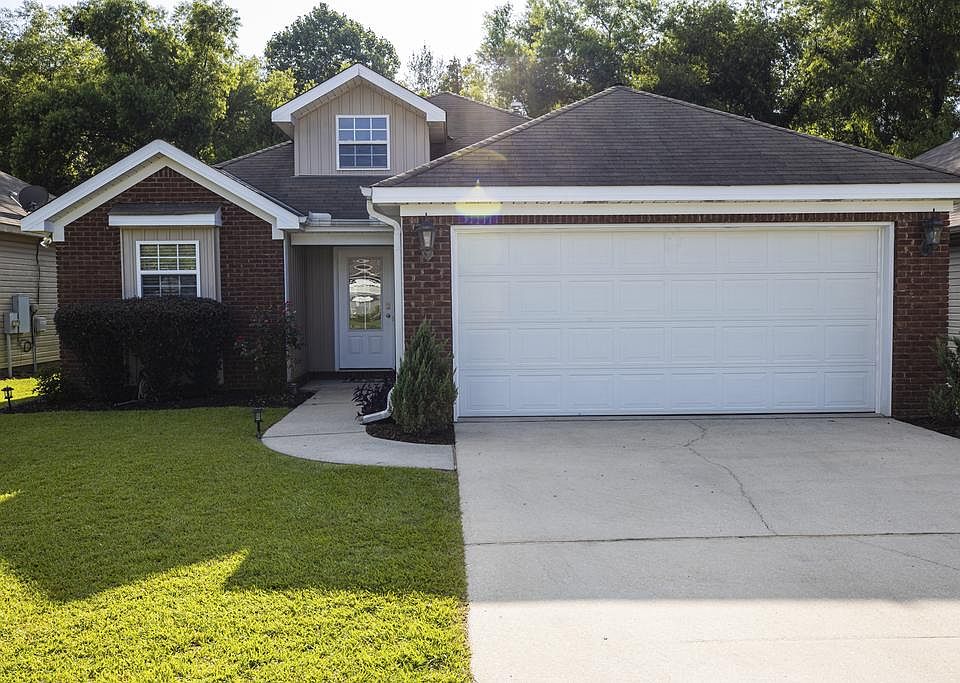 1st image of 4532 Smithfield Dr