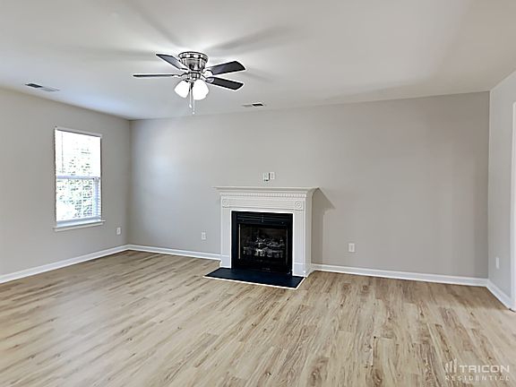 4th image of 5725 Henderson Oaks Dr