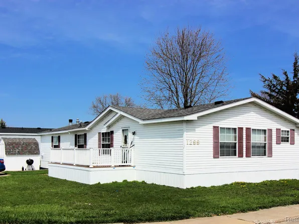 1299 Henri, Newport, MI 48166