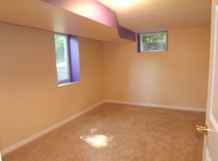 1515 Tyler St, Hastings, MN 55033