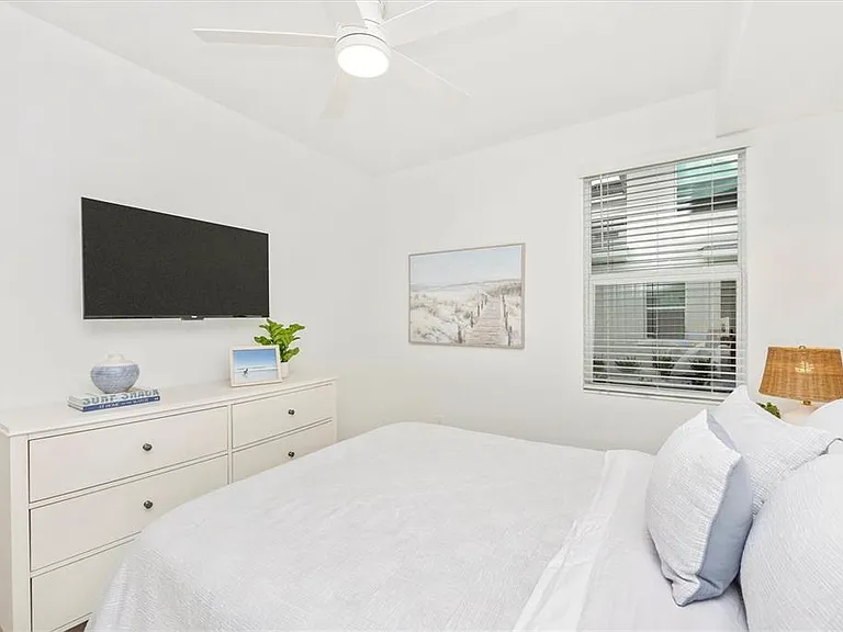 12620 Radiance Ct #101 — Photo 34