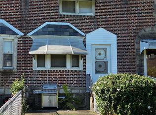 2268 Friendship St, Philadelphia, PA 19149
