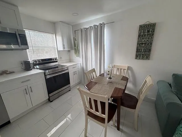 1015 S K St #1 — Photo 11