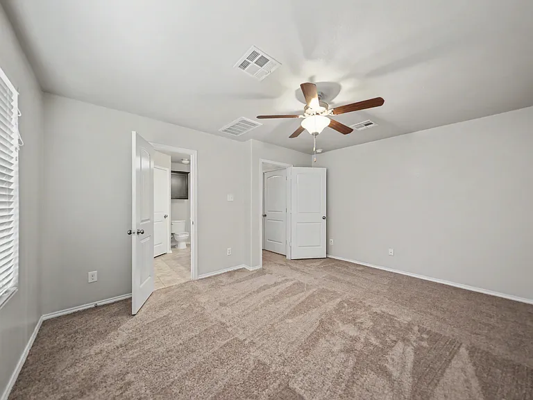 244 Circle Way — Photo 12