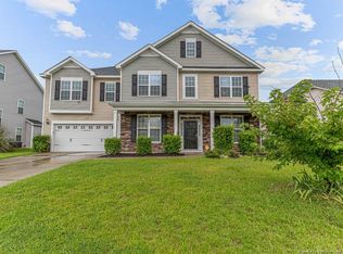 943 Ronald Reagan Dr, Fayetteville, NC 28311