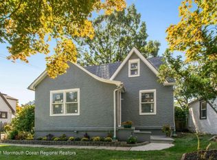 204 Hoover Rd, Neptune, NJ 07753