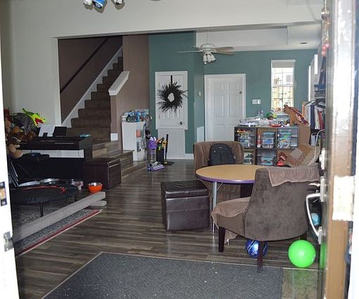 2nd image of 812 Oak Ave