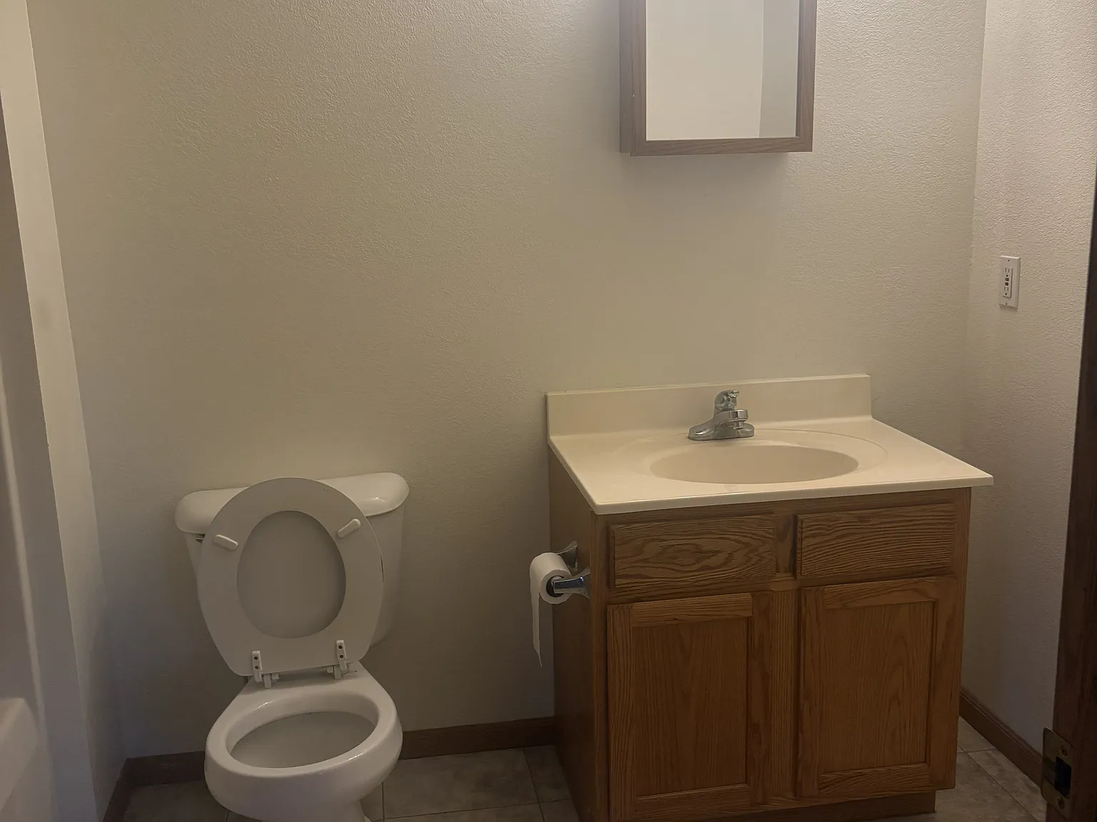2 bed, 1150 sqft, $1,450 — Photo 4
