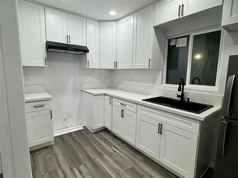 3608 N Acacia Ave #2 — Photo 18
