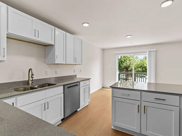 2901 Salem Ave SE #205 — Photo 21
