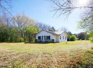 182 County Road 900, Etowah, TN 37331