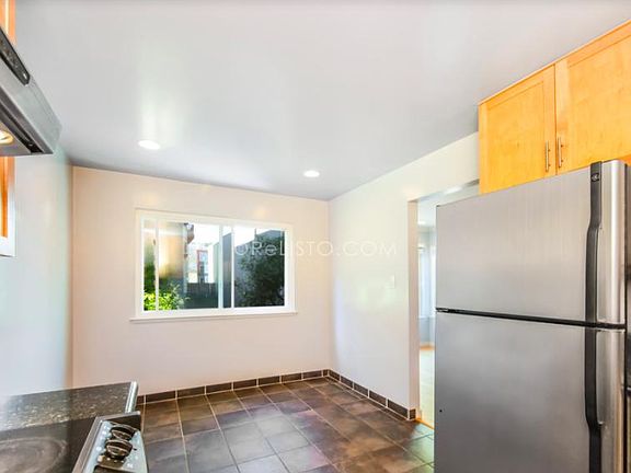 5th image of 4454 23rd St