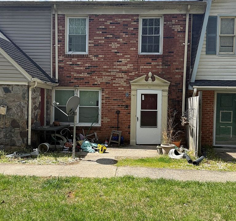 2nd image of 382 Seminole Trl