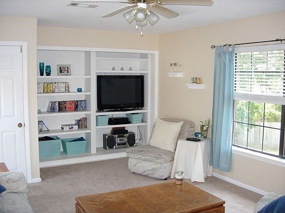 Entertainment Room