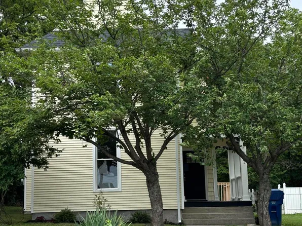 217 College St, Winchester, KY 40391