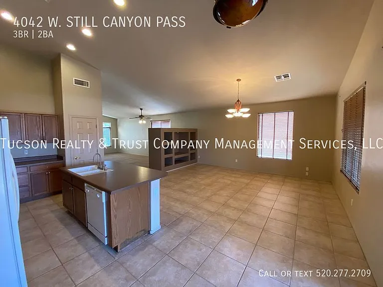 4042 W Still Canyon Pass — Photo 8