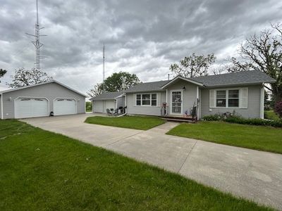 1102 S Broadway St, Toledo, IA, 52342