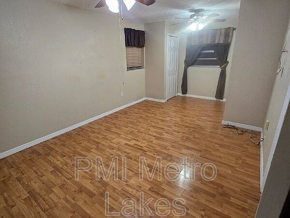 3rd image of 4291 Plompton Dr