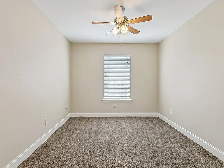 106 Covington Meadows Cir #C — Photo 14