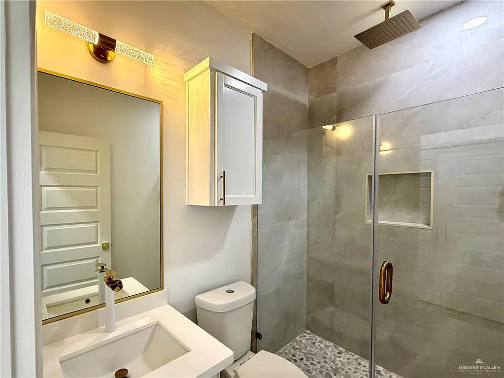 2 bed, 2.0 bath, 1150 sqft, $1,300 — Photo 4