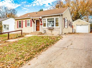 2141 Fremont Ave, Saint Paul, MN 55119