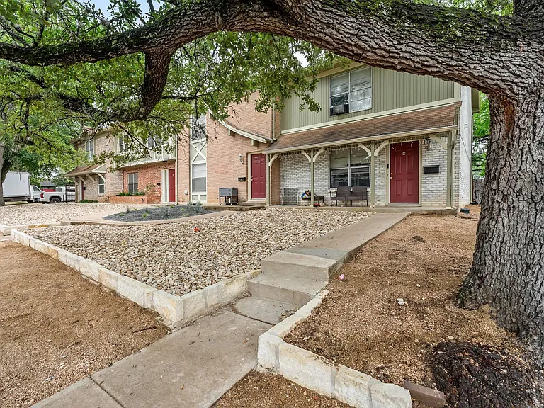 5802 Belmoor Dr #B — Photo 33