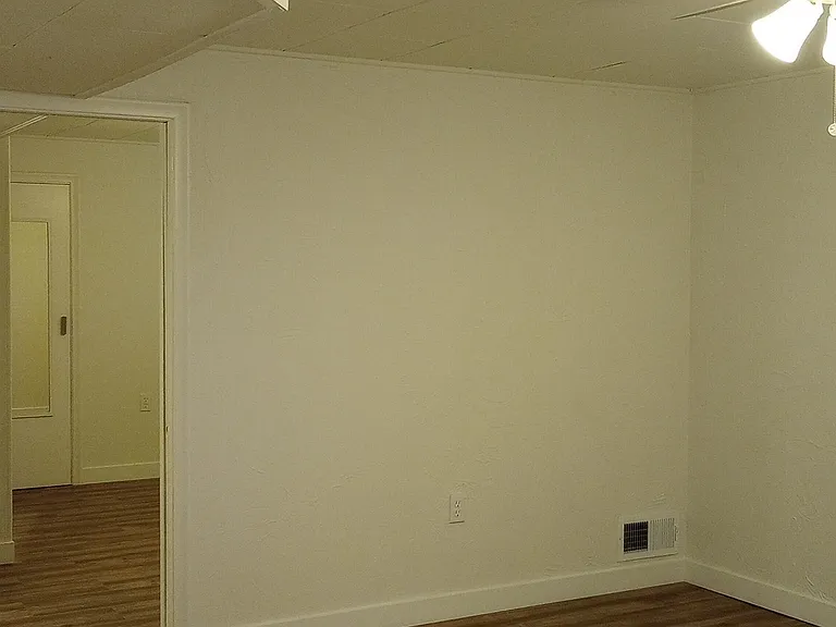 2576 Jackson Ave #2576 — Photo 7