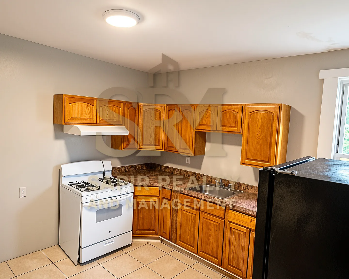 3 bed, $1,850 — Photo 2