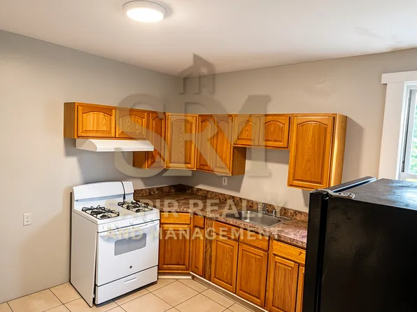 737 Martin Luther King Blvd #12A, Newark, NJ 07108