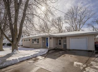 1723 Algoma Blvd, Oshkosh, WI 54901