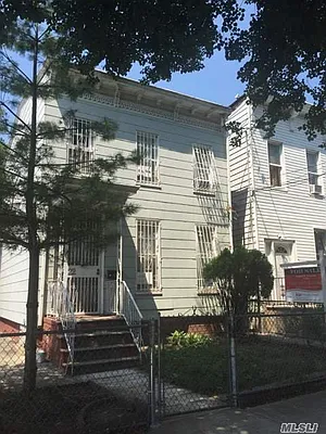 Sold by Keller Williams Realty Liberty | media 22