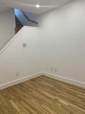 Rented by Compass | media 48