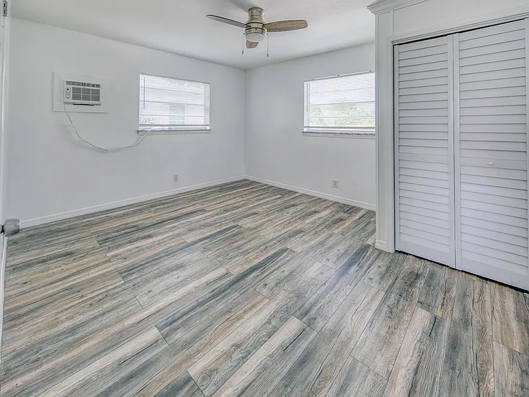 216 S Ocean Blvd #UPSTAIRS — Photo 8