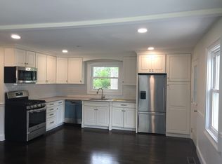 47 Groton Rd, North Chelmsford, MA 01863