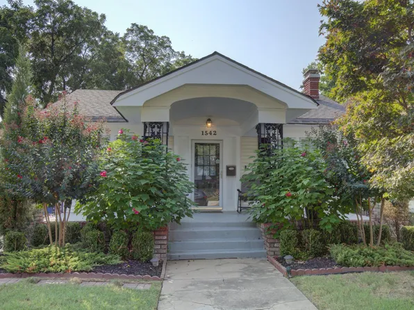 1542 S Yorktown Ave, Tulsa, OK 74104