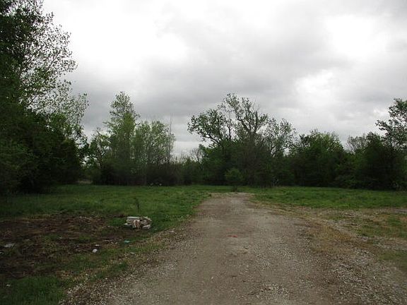 4th image of 4024 S 598th Rd