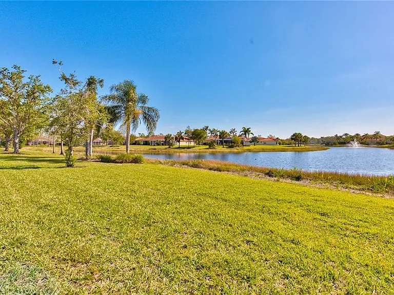 9051 Astonia Way — Photo 36
